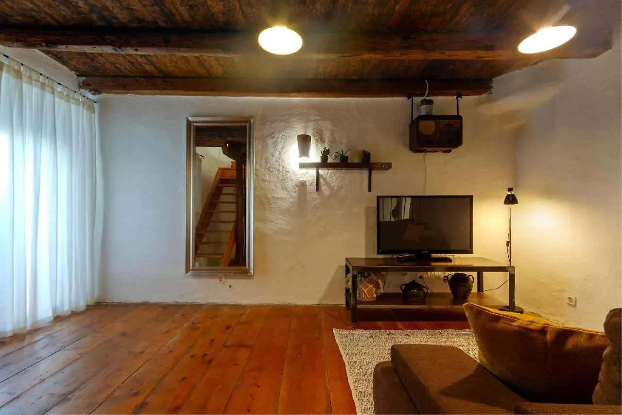Authentic Istrian Villa Stazione With Pool Cabrunici Feriehus